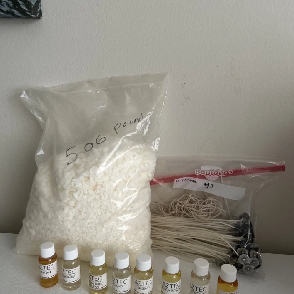 Soy Candle Making Kit lbs Flake, 93 Wick, 10 Cotton Cord 34” And 8 Fragrance - Picture 2 of 3